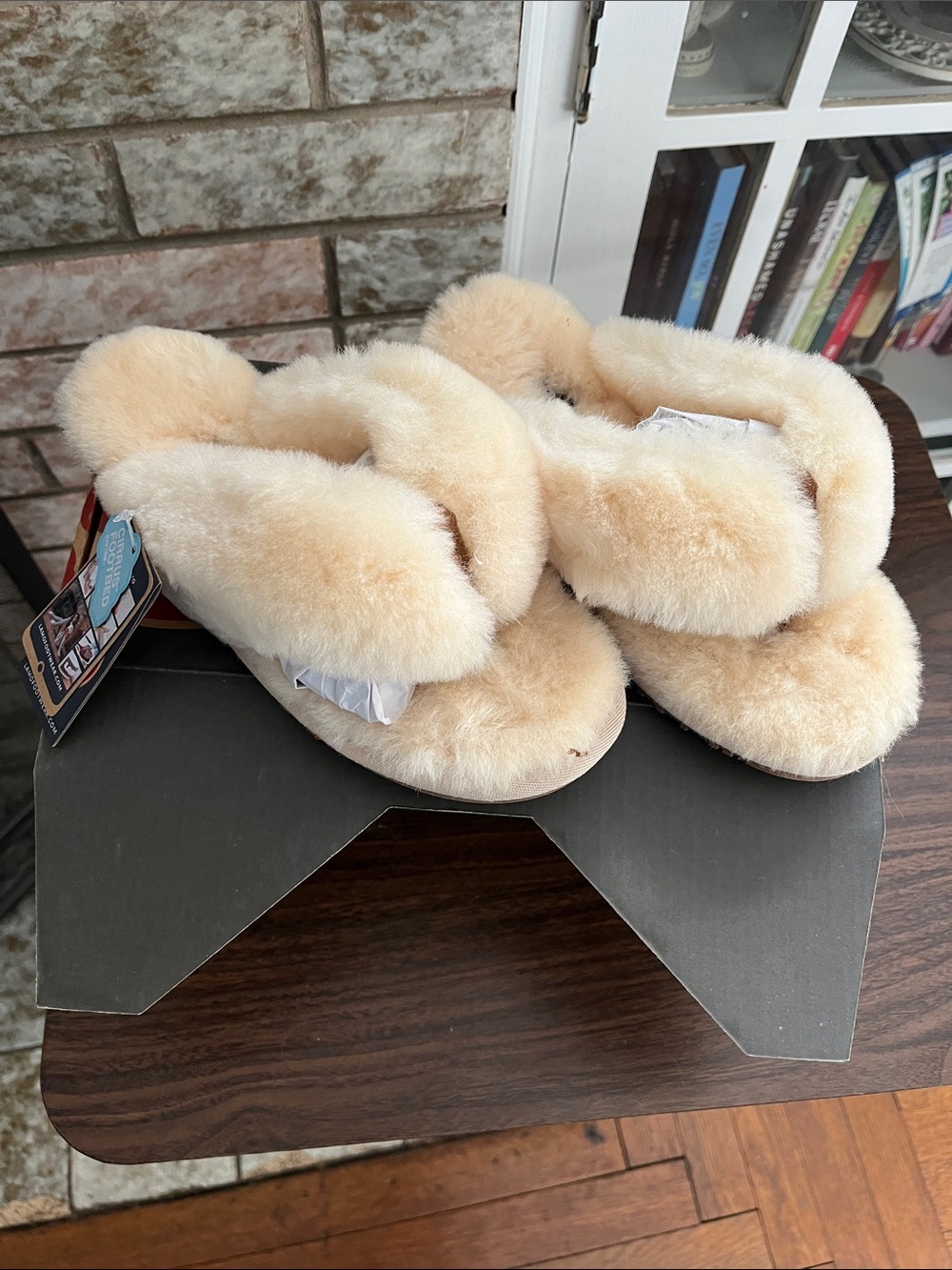 Cozy Cream Fuzzy Women's Slippers